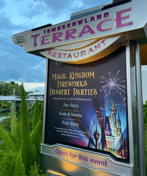 tomorrowland_terrace_fireworks_dessert_parties_magic_kingdom